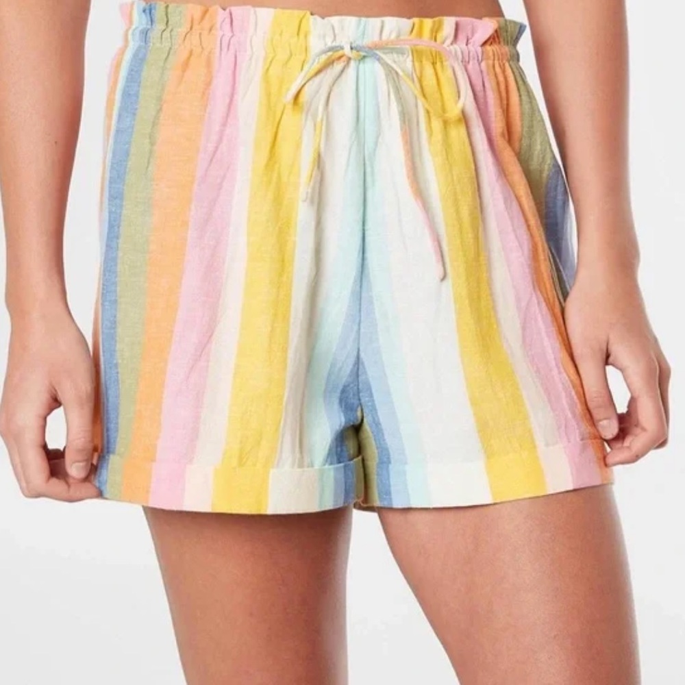BILLABONG rainbow shorts